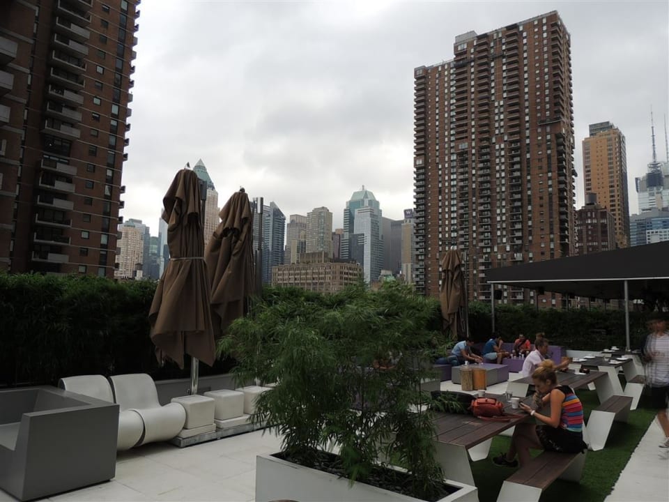 Auch abends sehr angenehm zum sitzen YOTEL New York