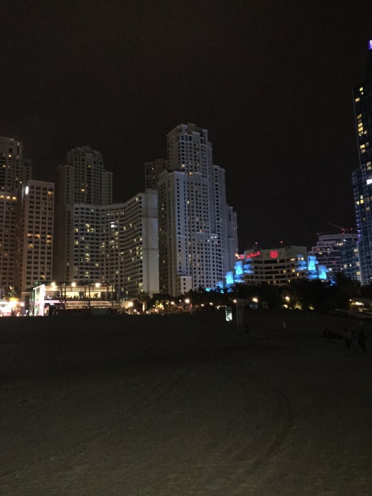 Außenansicht Amwaj Rotana Jumeirah Beach Residence