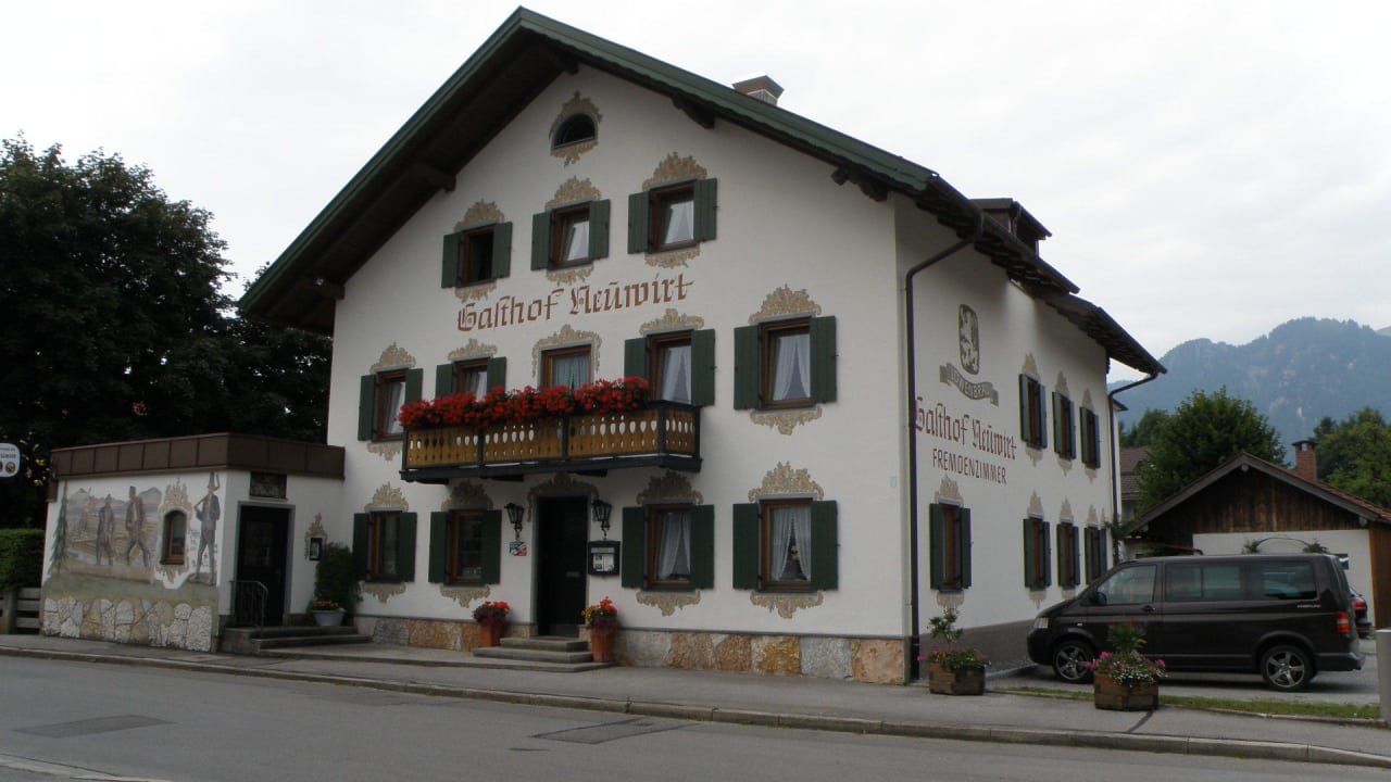 Frontansicht Gasthof - Pension Neuwirt