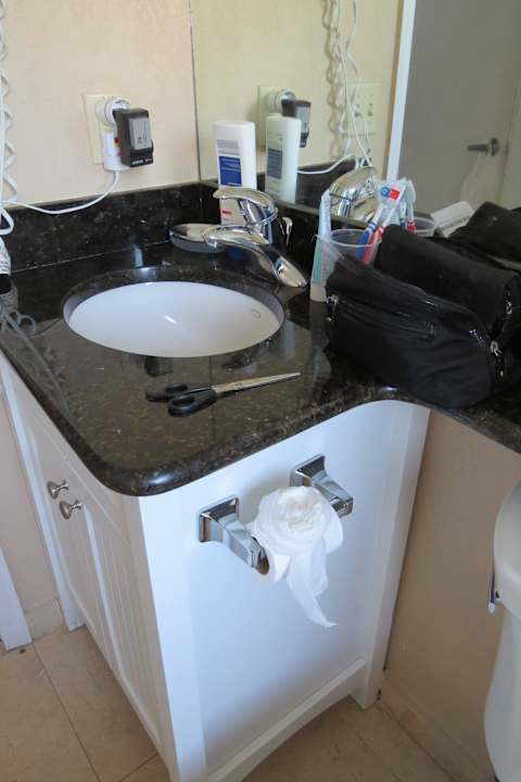 Waschtisch 15FTL Guesthouse