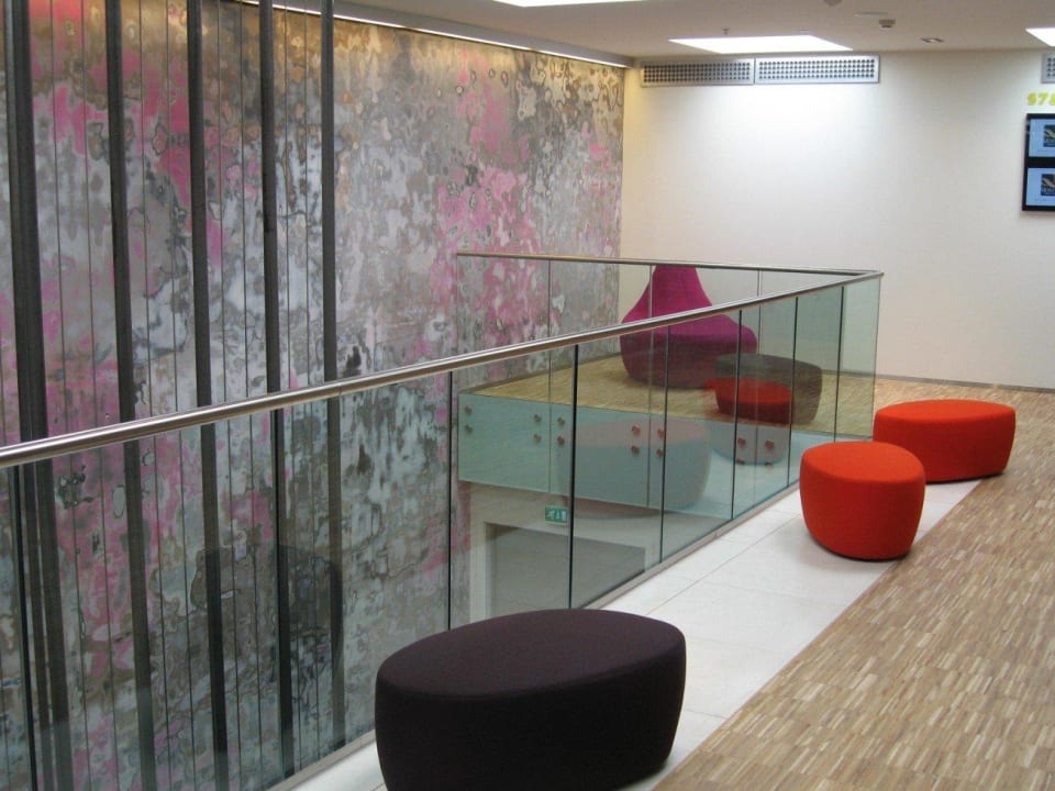 Lobby Quality Hotel 33