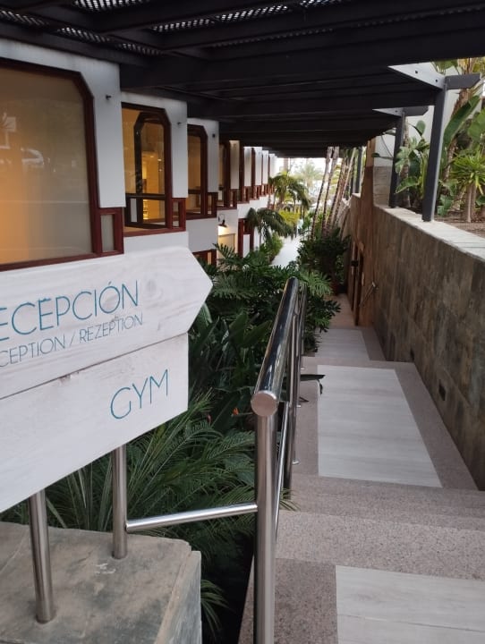 Außenansicht Corallium Beach by Lopesan Hotels - Adults only