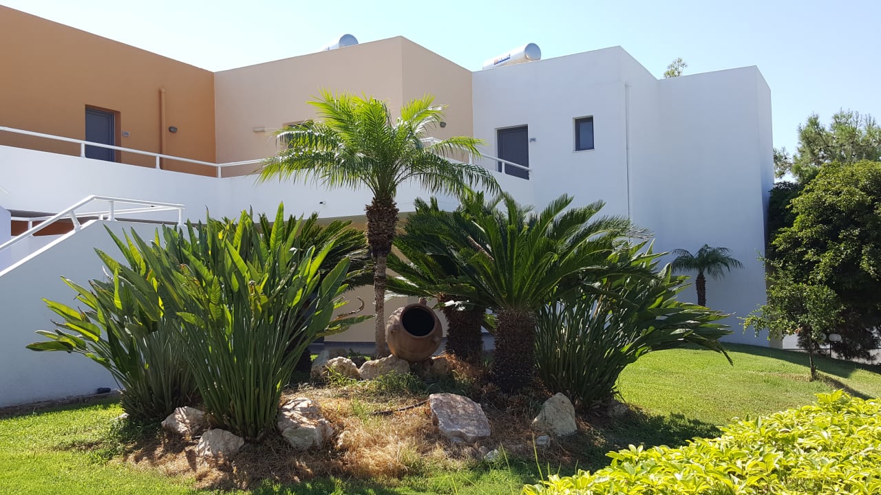 Außenansicht Atlantica Mikri Poli Rhodes