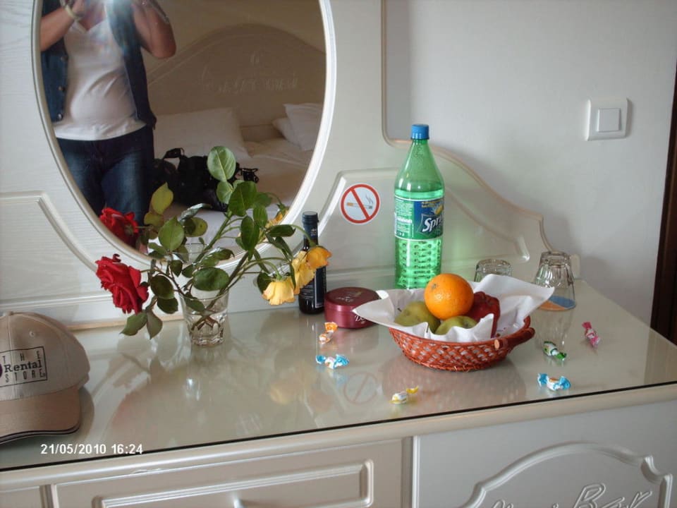 Service Hotel Kalithea Mare Palace