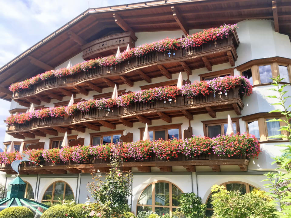 Außenansicht Alpenresort Schwarz