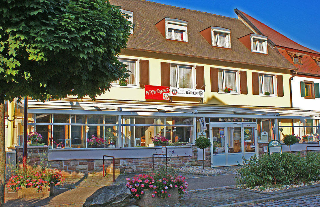 Frontansicht Hotel Restaurant Hotel Bären