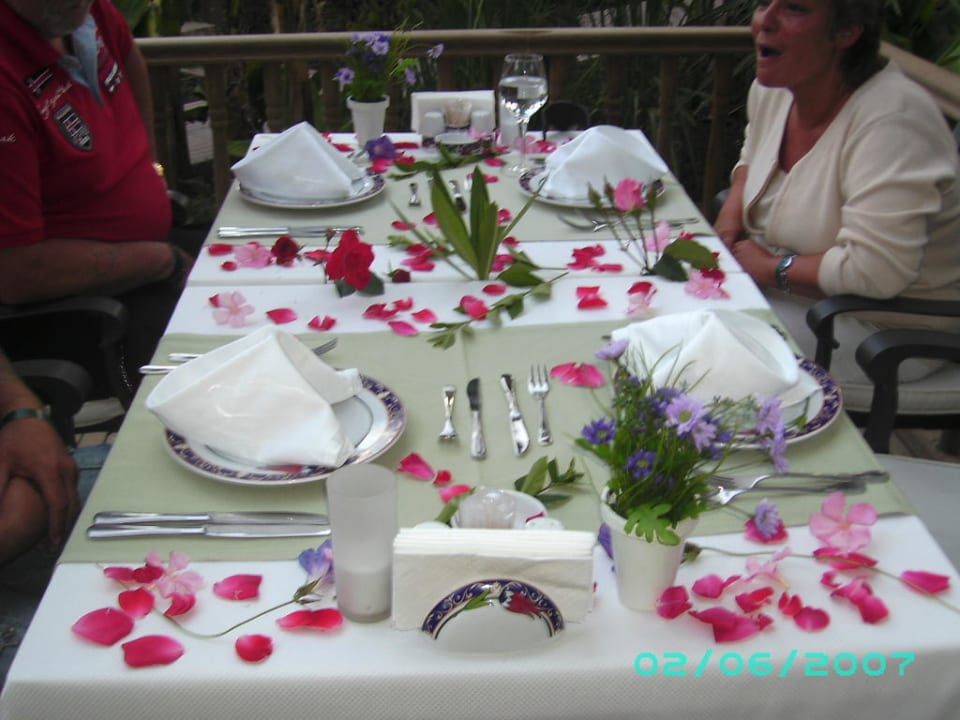 Anatol Restaurant Can Garden Beach