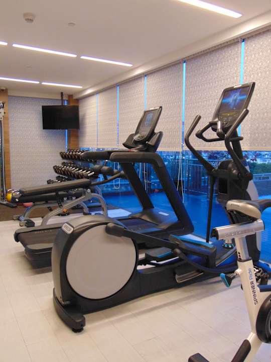 Sport & Freizeit Hilton Garden Inn Jakarta Taman Palem