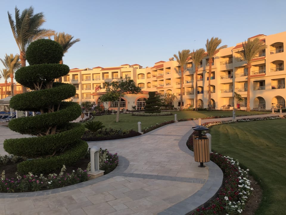 Gartenanlage Pickalbatros Dana Beach Resort - Hurghada