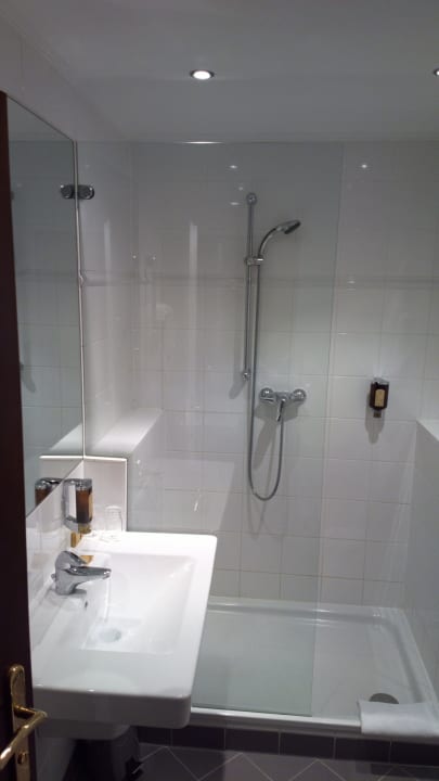 Bad Hotel Bellevue Vienna