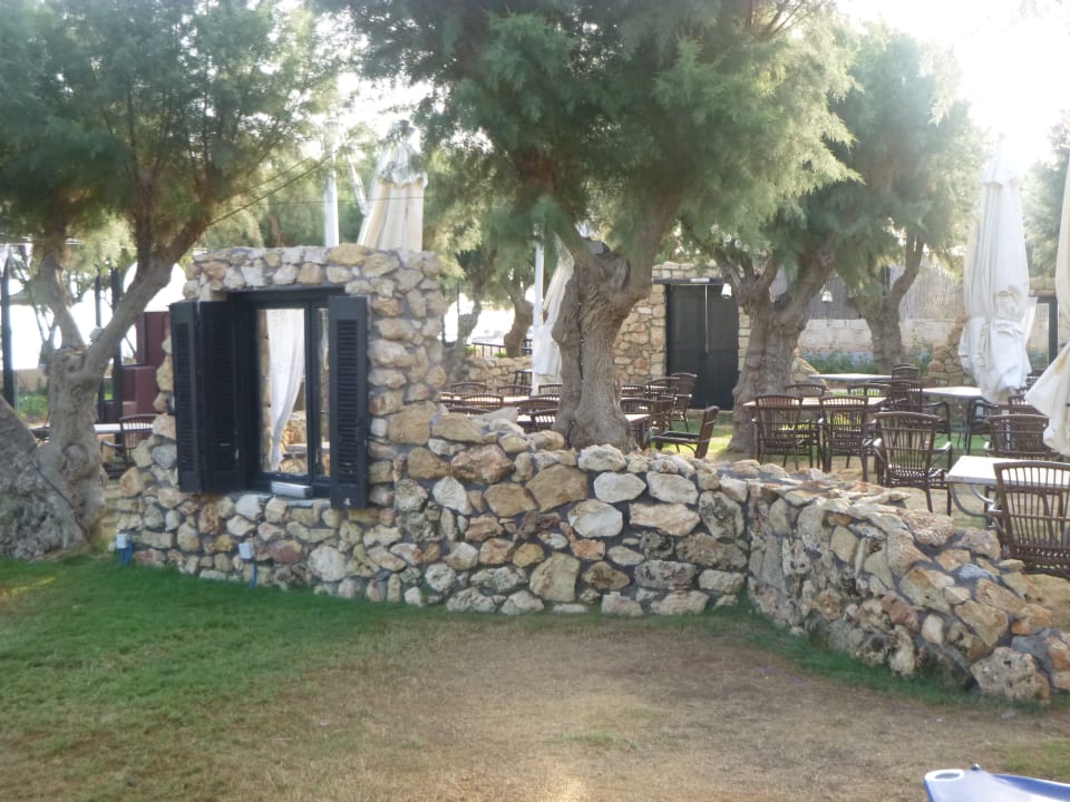 Gastro Anissa Beach & Village