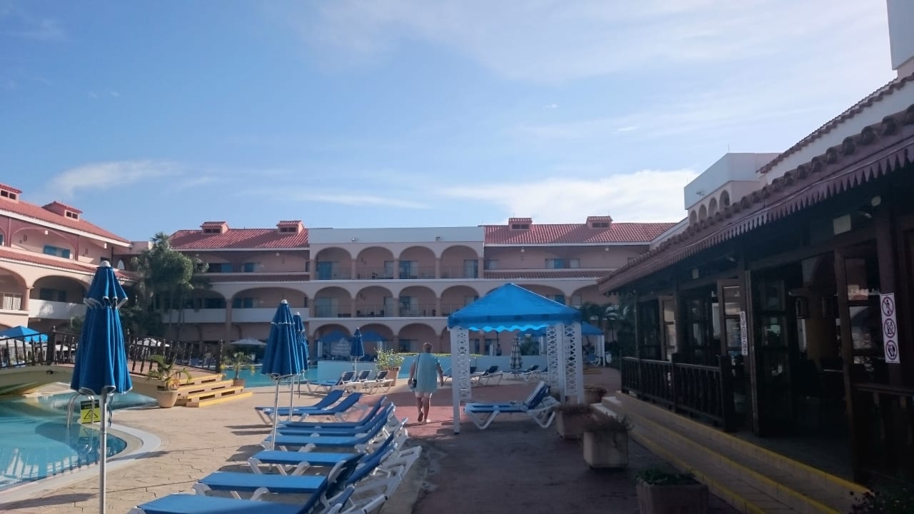 Pool Starfish Cuatro Palmas