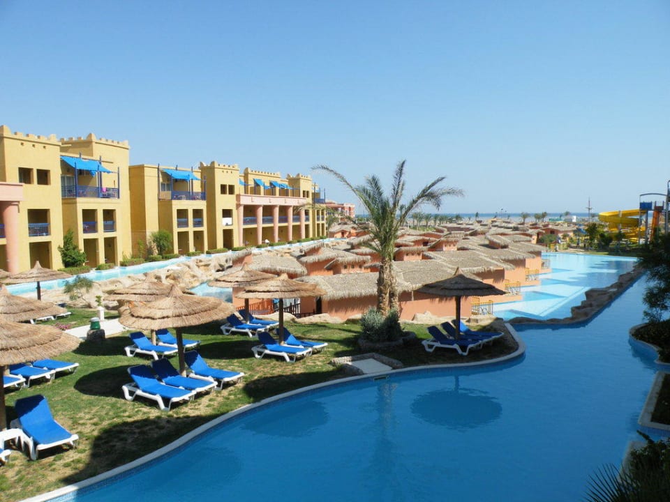 Blick Richtung Meer Titanic Beach Spa & Aqua Park