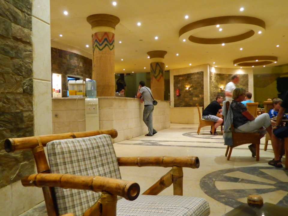 Вечерний ресторан Riviera Aqua Park Resort