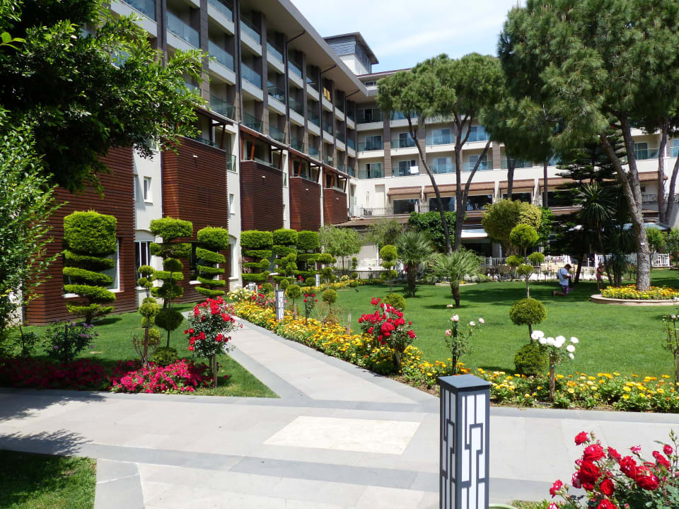 Parkanlage Papillon Ayscha