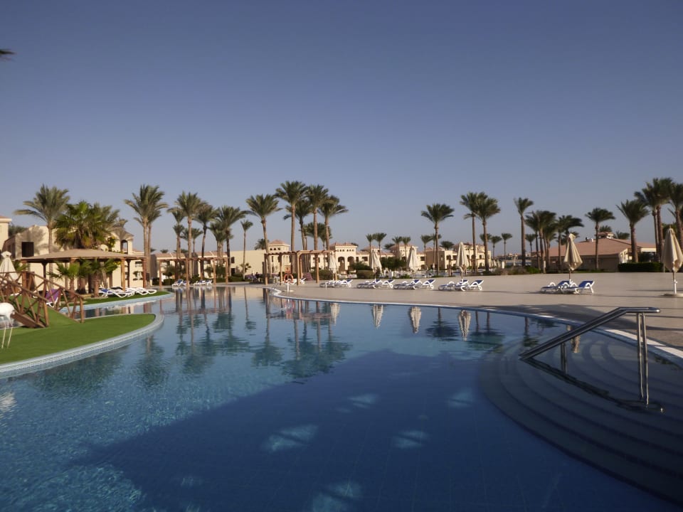 Pool Cleopatra Luxury Resort Makadi Bay