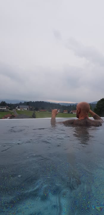 Pool 1. Bier & Wohlfühlhotel Gut Riedelsbach