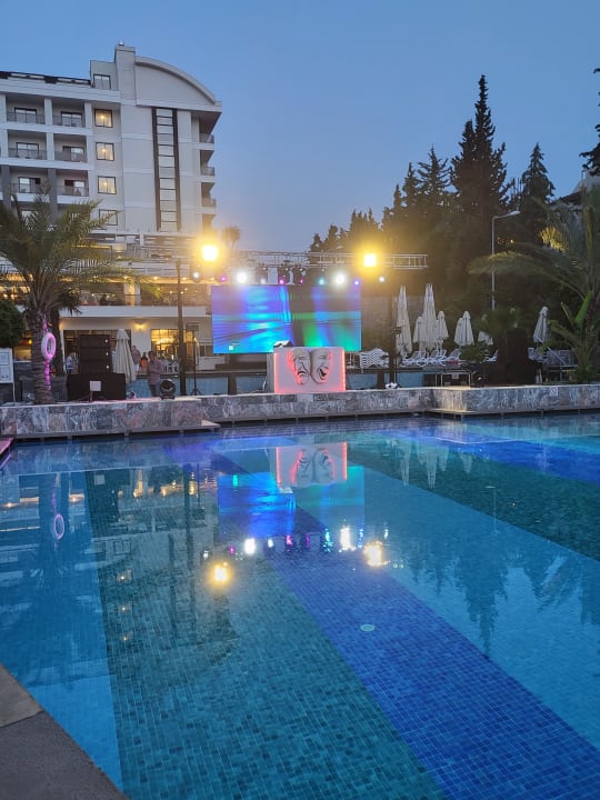 Pool Seaden Valentine Resort & Spa