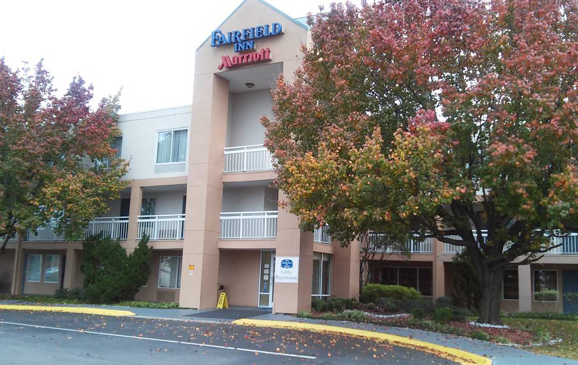 Haupteingang Hotel Fairfield Inn- by Marriott Fayetteville