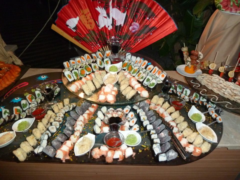 Sushi Saturn Palace Resort Hotel