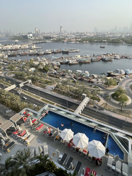 Ausblick Al Bandar Rotana - Creek