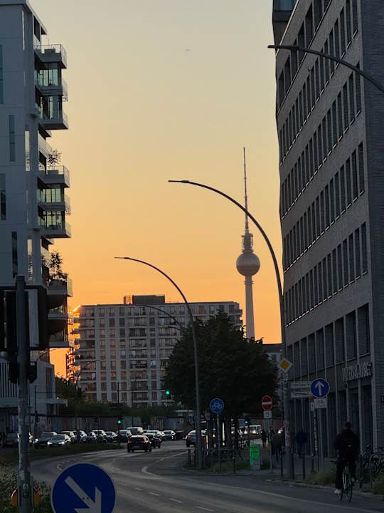 Ausblick Hampton by Hilton Berlin City East Side Gallery