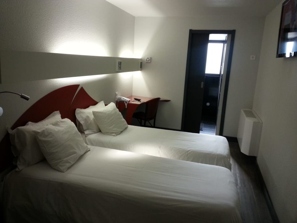 Chambre twin Brit Hôtel Porte D'Espagne