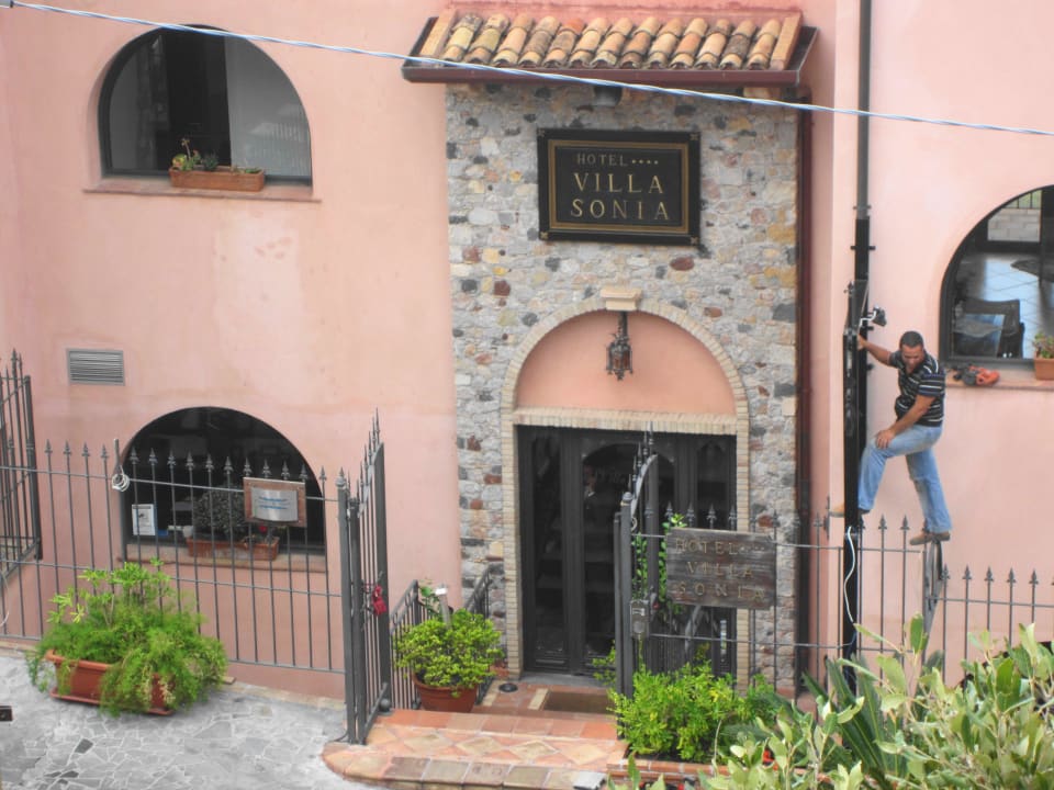 Eingangsbereich Hotel Villa Sonia