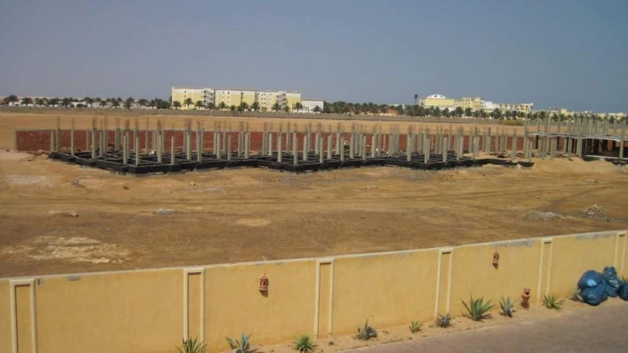 Baustelle links vom Hotel - ohne Baurbeiten Sentido Caribbean World Soma Bay