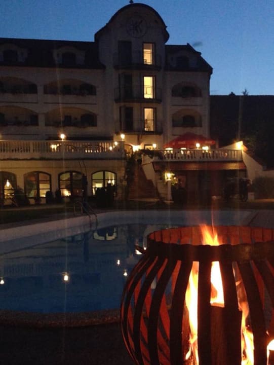 Außenansicht beim Krutzler Genussgasthof & Hotel