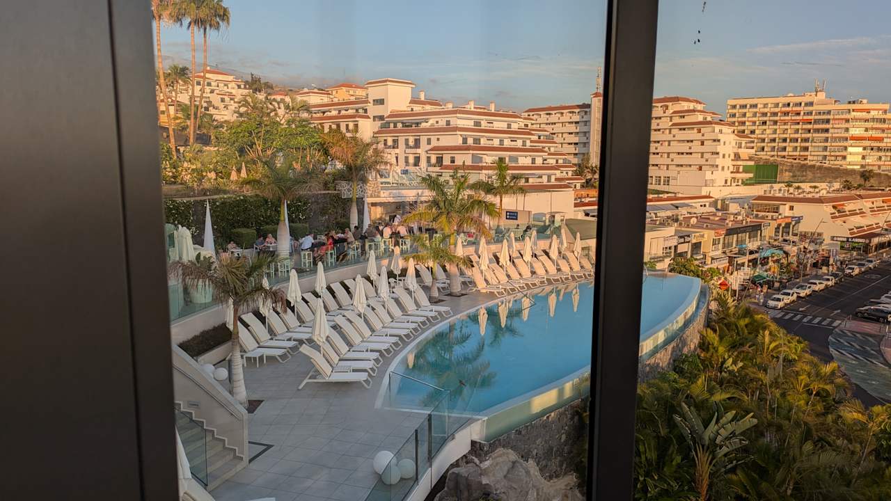 Pool Landmar Playa La Arena