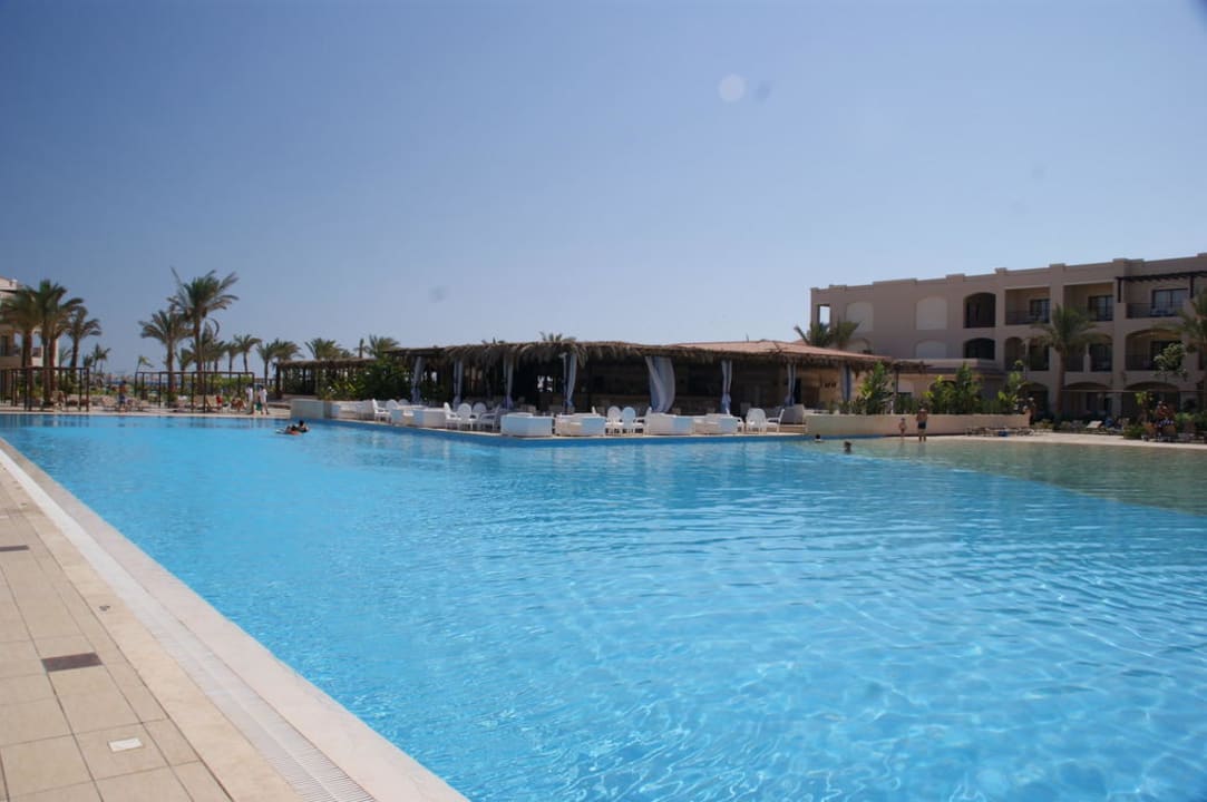 Basen JAZ Aquamarine Resort