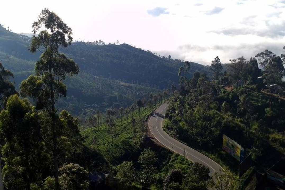 Widok z pokoju Olympus Plaza Hotel