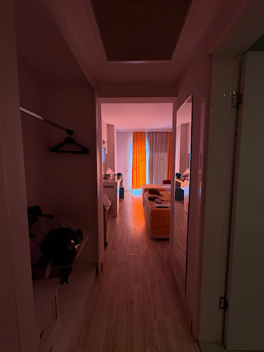 Zimmer Ramada Resort by Wyndham Side