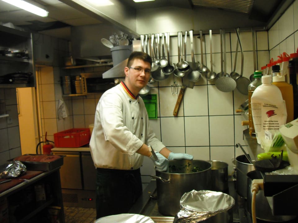 Koch Tobi  Hotel zum Knurrhahn