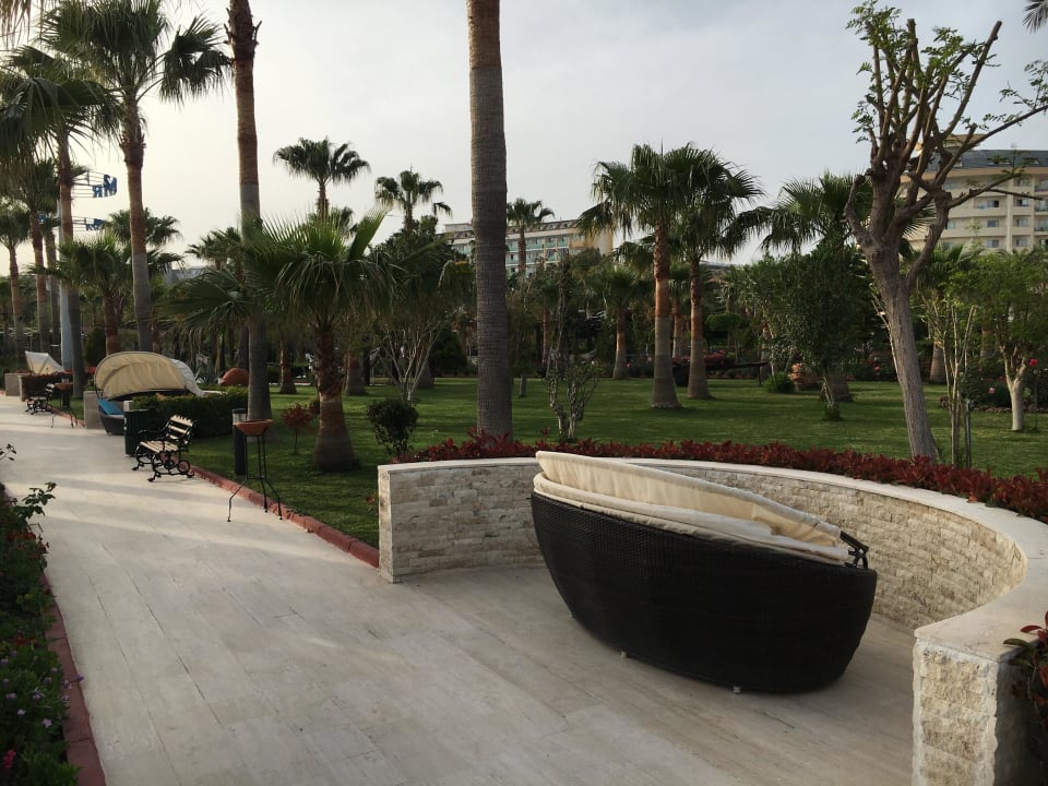 Teil der Gartenanlage Saphir Resort & Spa