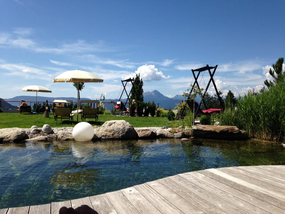 Naturteich-Pool Hotel Chalet Mirabell