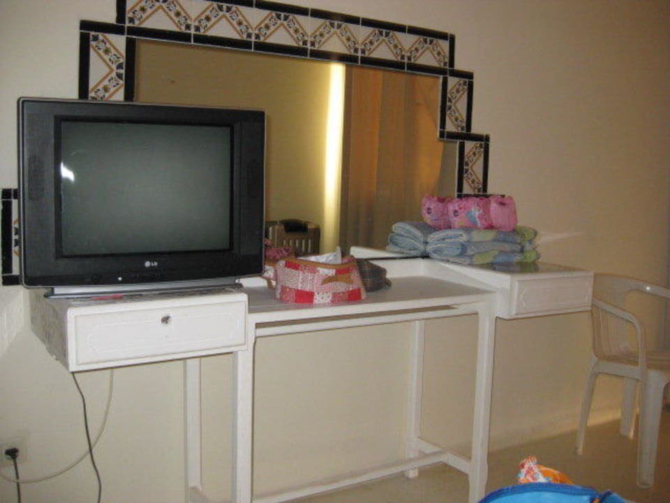 Außer dem Bett keine weitere Einrichtung Djerba Sun Beach Hotel & Spa