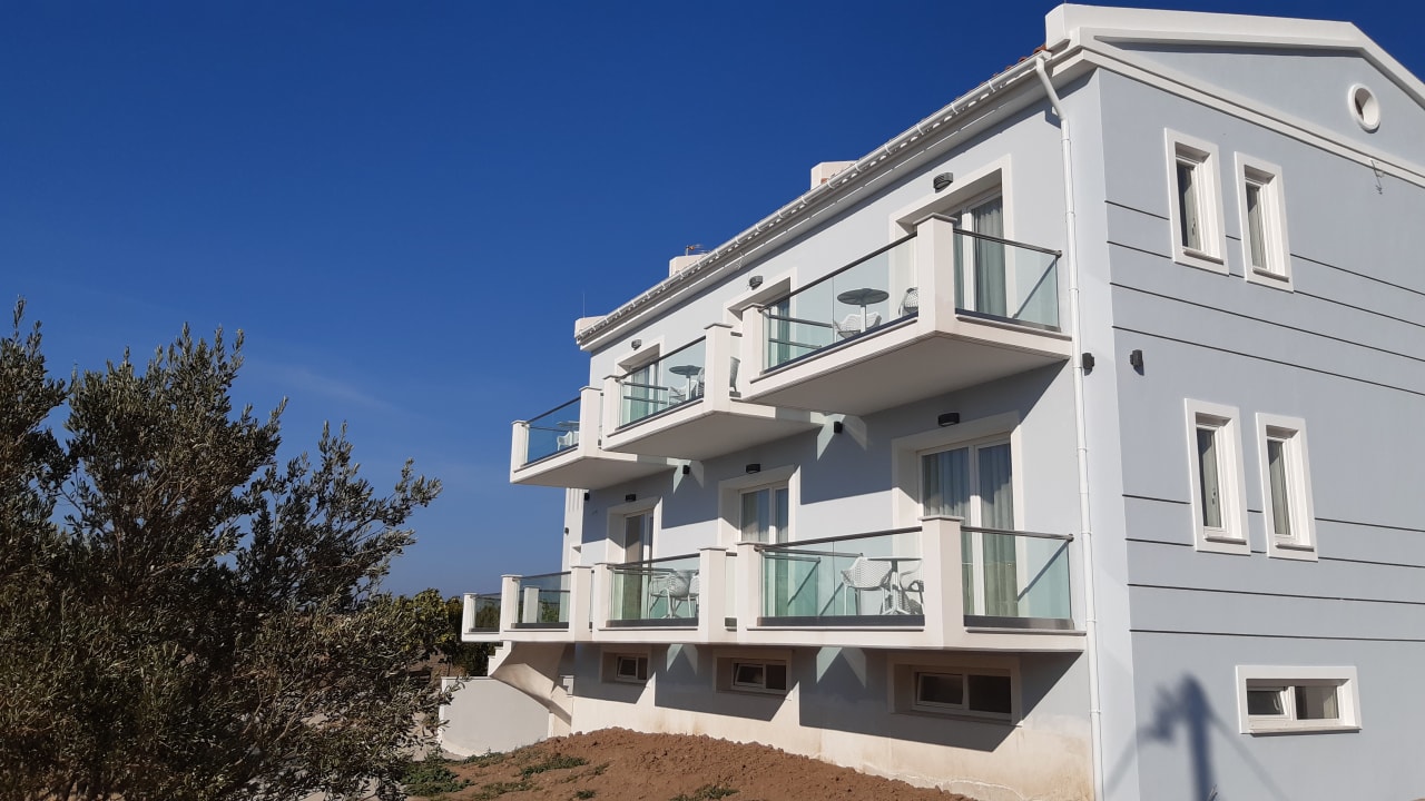 Außenansicht Hotel Defkalion