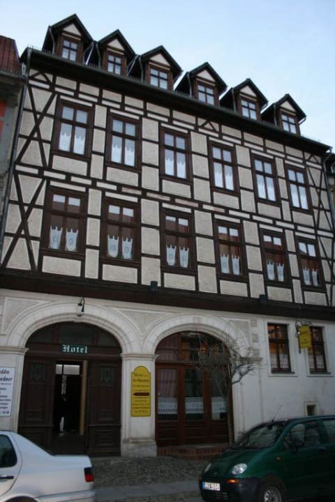 Aussenansicht von der Strassenseite Hotel garni Am Dippeplatz
