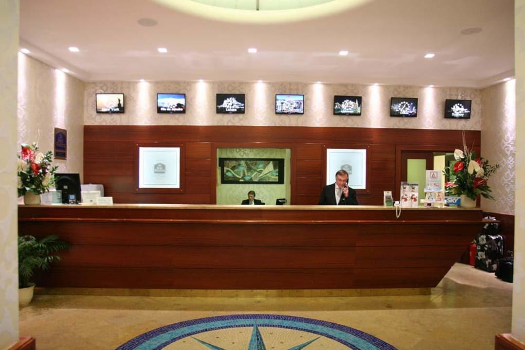 Reception Hotel Nazionale