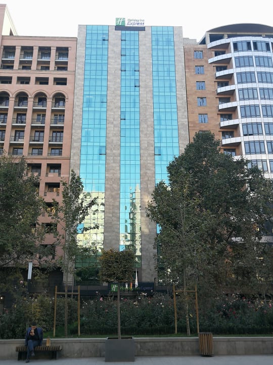Außenansicht Holiday Inn Express - Yerevan by IHG