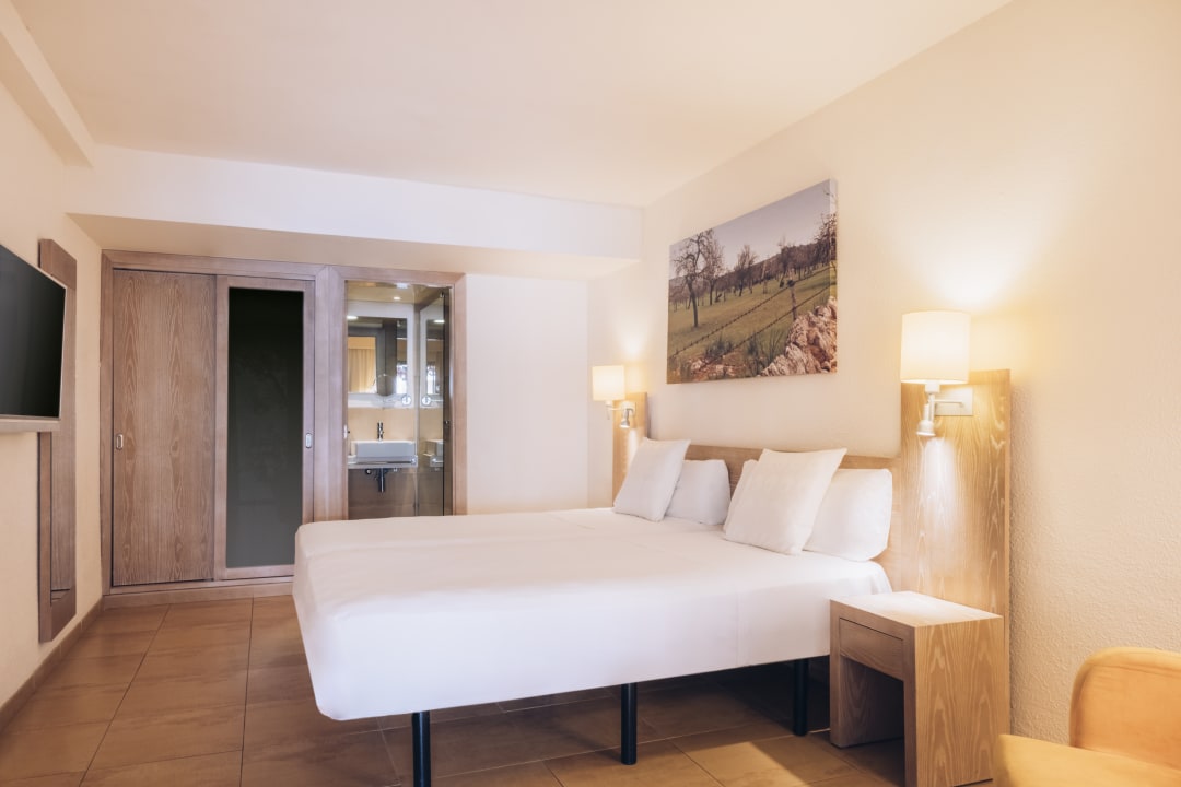 Zimmer Iberostar Waves Pinos Park