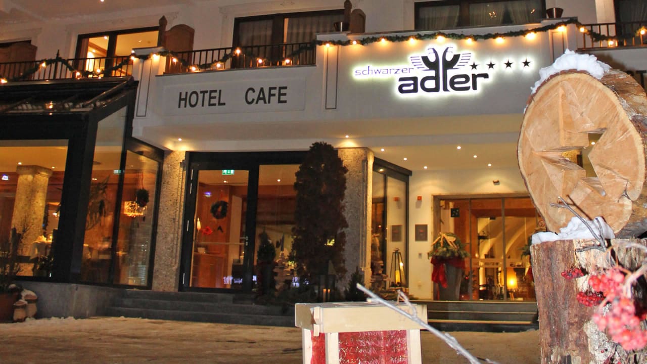 Außenansicht  Aktiv Hotel Schwarzer Adler