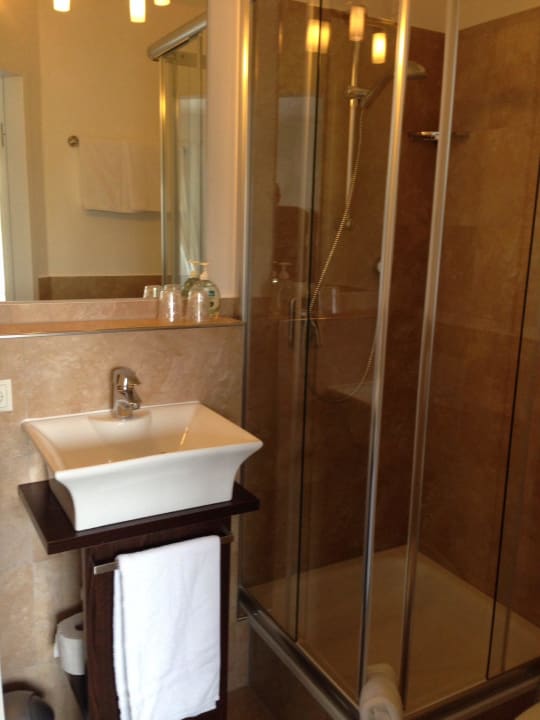 Bad Hotel Villa Silence