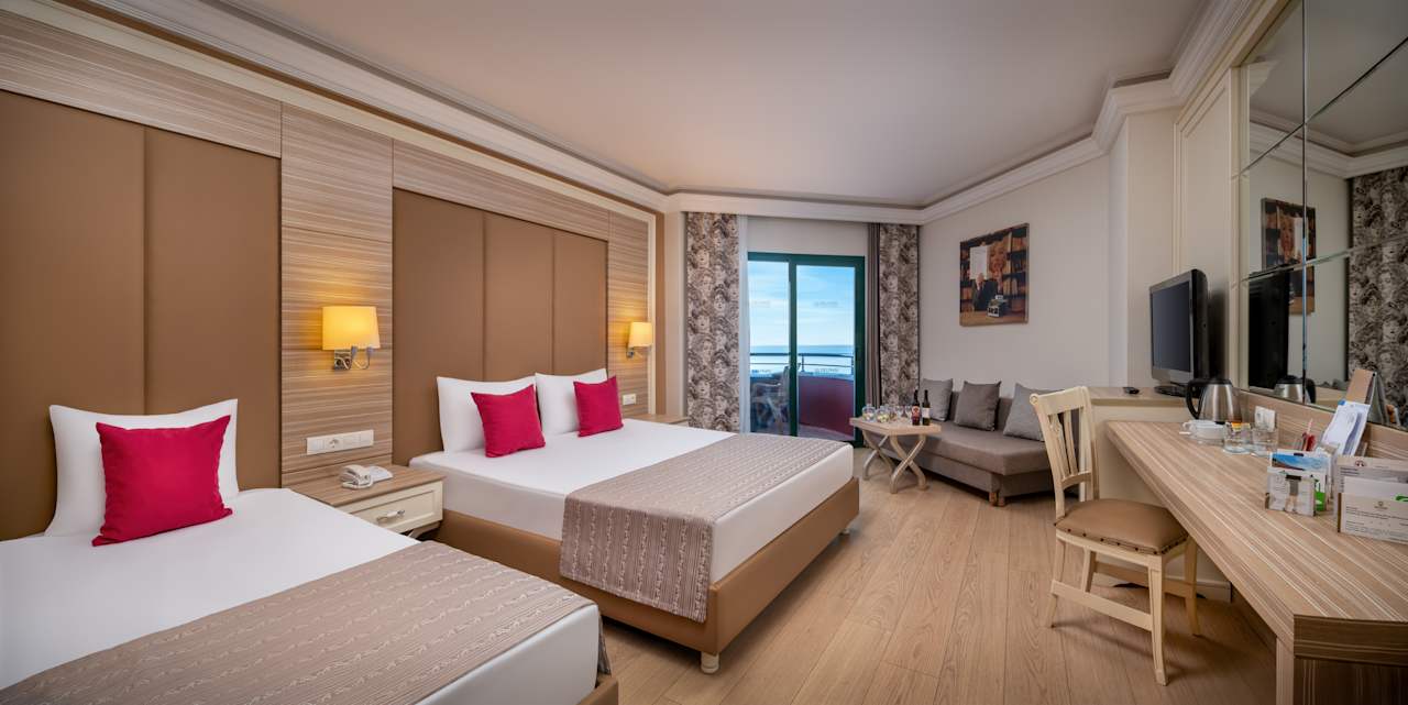 Zimmer Delphin Deluxe Resort