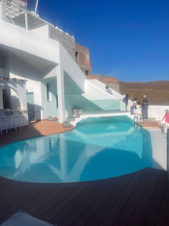 Pool Infinity Blue Suites & Spa