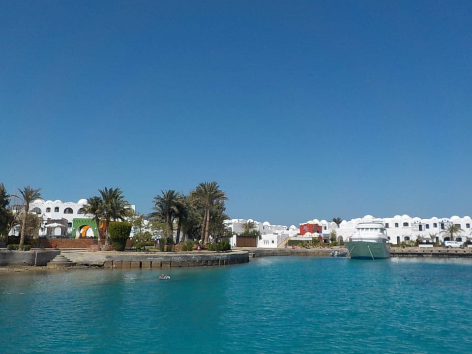 Strand beim Hausriff Arabella Azur Resort