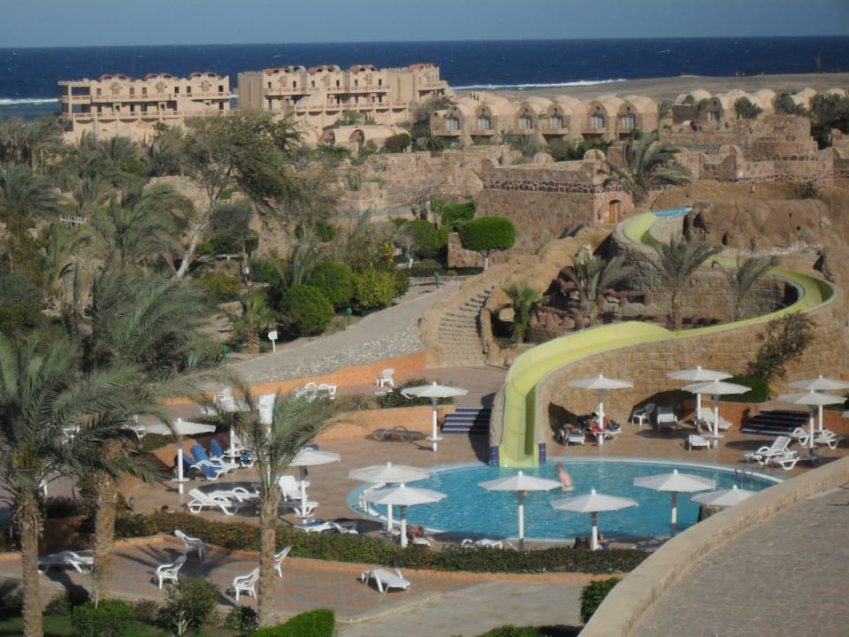 Ein Pool von dreien Utopia Beach Club