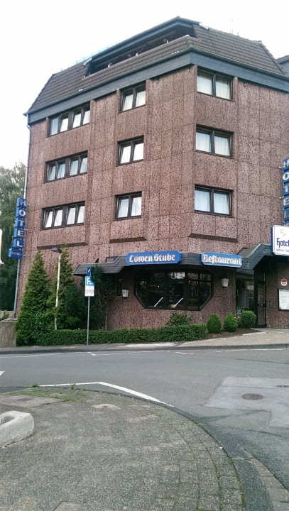 Gebäude Hotel & Restaurant goldener Löwe Solingen